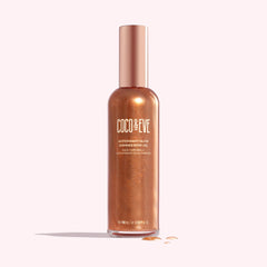 Aplicación rápida de Coco & Eve Antioxidant Glow, absorción suave en la piel.