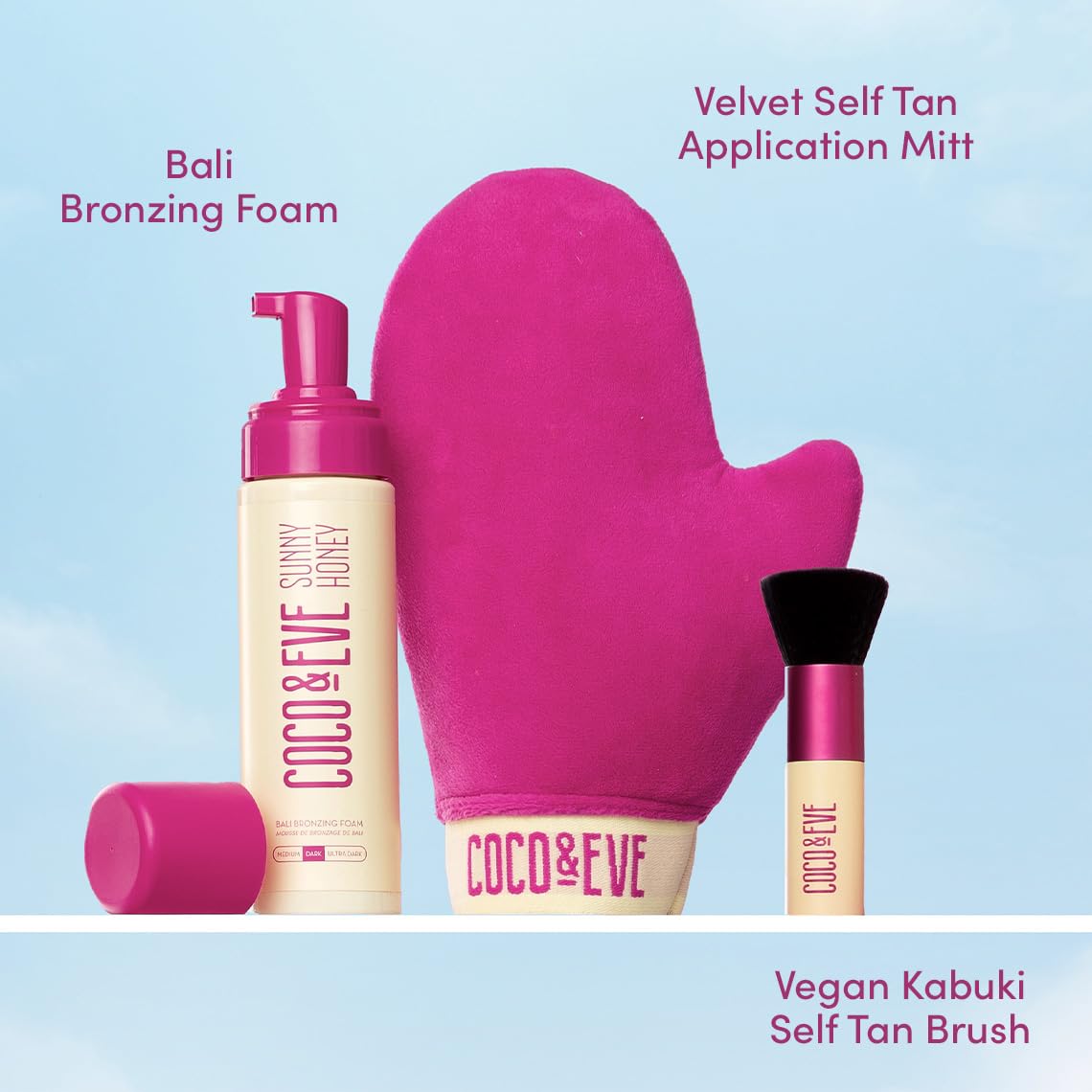 Brocha Kabuki de Coco & Eve para una aplicación homogénea.