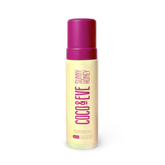 Coco & Eve Sunny Honey Bali bronceado mousse botella tono natural y duradero.