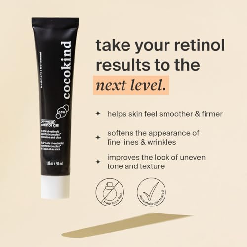 Cocokind Gel Retinol 0.5% con textura cremosa para uso nocturno.