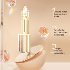 Color-changing lipstick: aplicación suave y ligera en los labios
