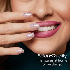 Color Street Shimmer Down: tiras de doble extremo mostrando facilidad para despegar.