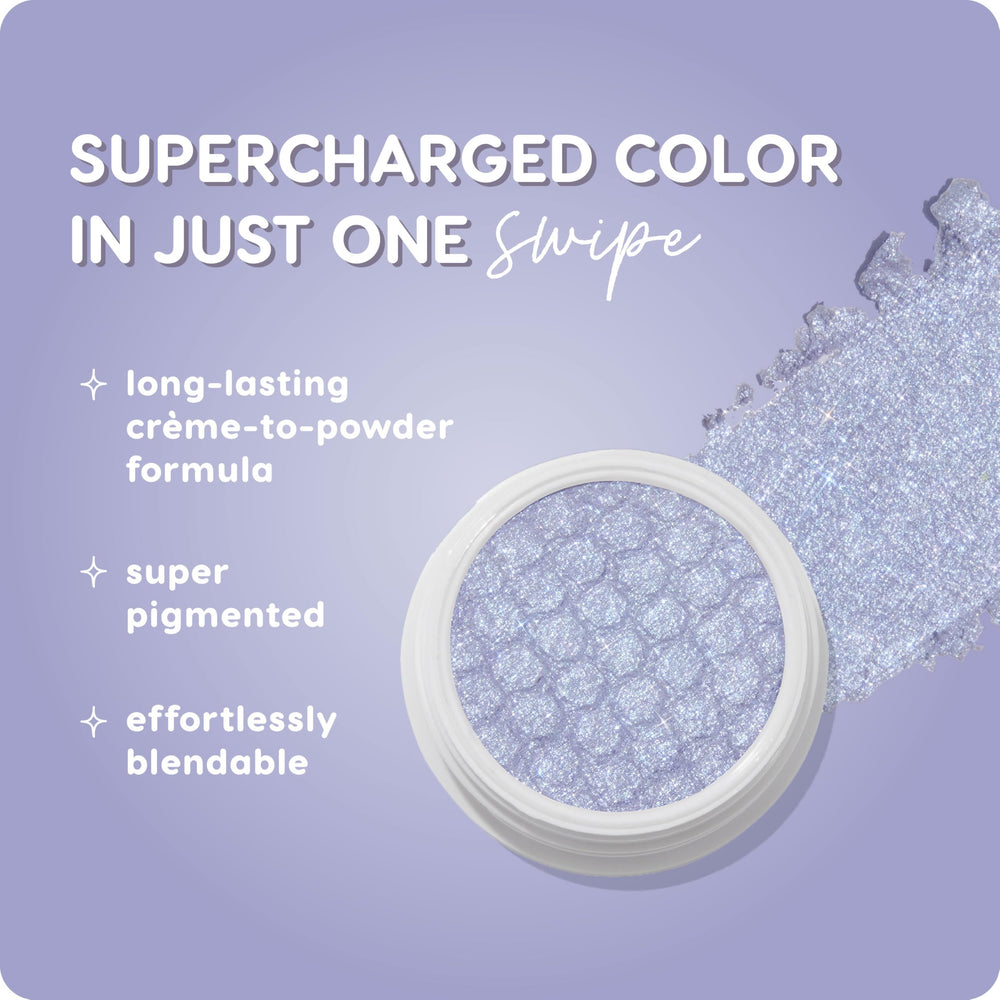 ColourPop Super Shock Shadow Moon Daisy se aplica con dedo para cobertura rápida
