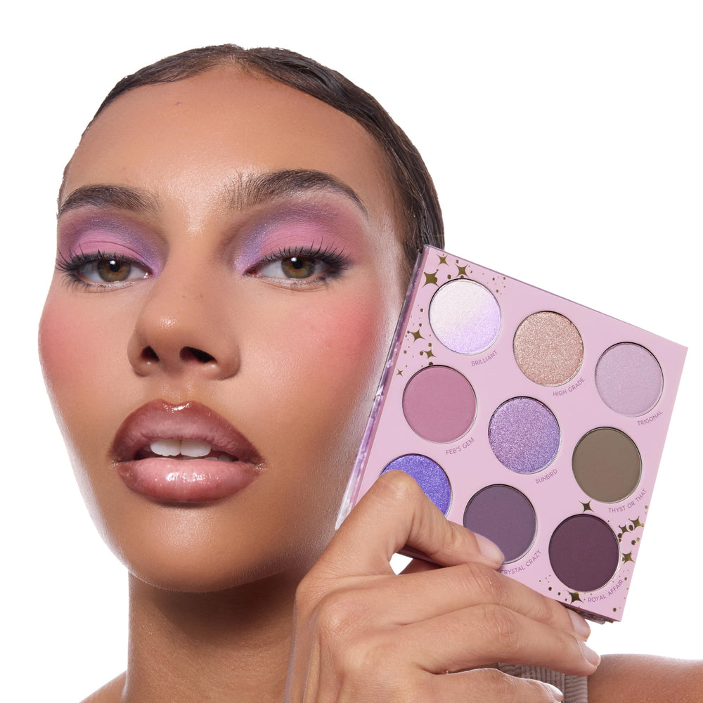 Aplicación precisa con brochas planas para mayor color y control.