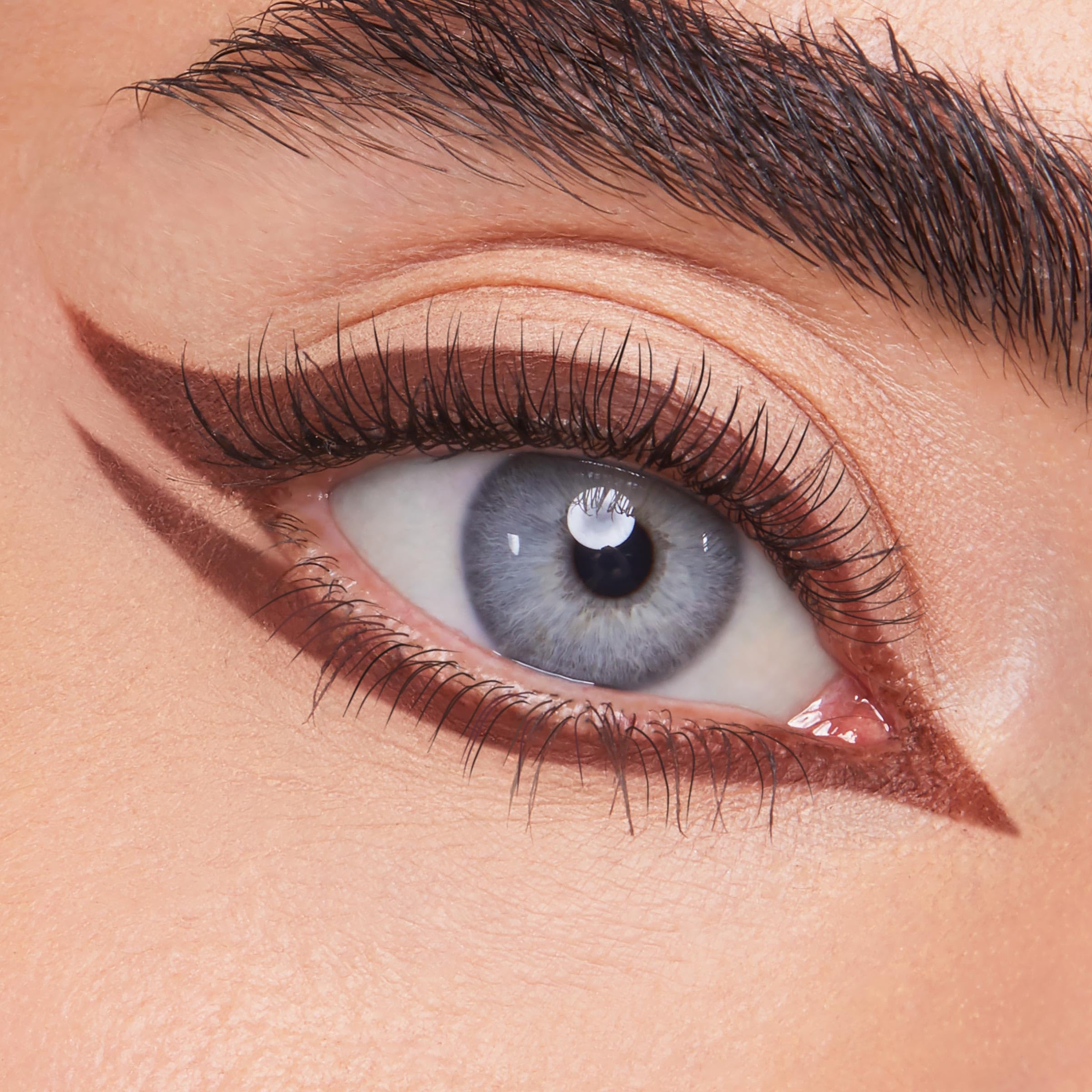 ColourPop BFF Crème Gel Liner fórmula cremosa facilita difuminado