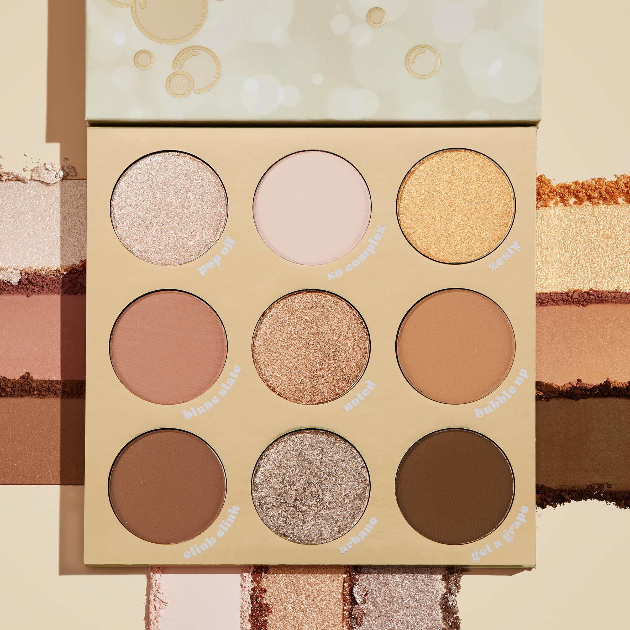 ColourPop Feelin' Bubbly: muestras de sombras bronce y plateado para efecto metálico.