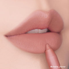 Textura cremosa de ColourPop Lippie Lip Pencil para deslizamiento suave