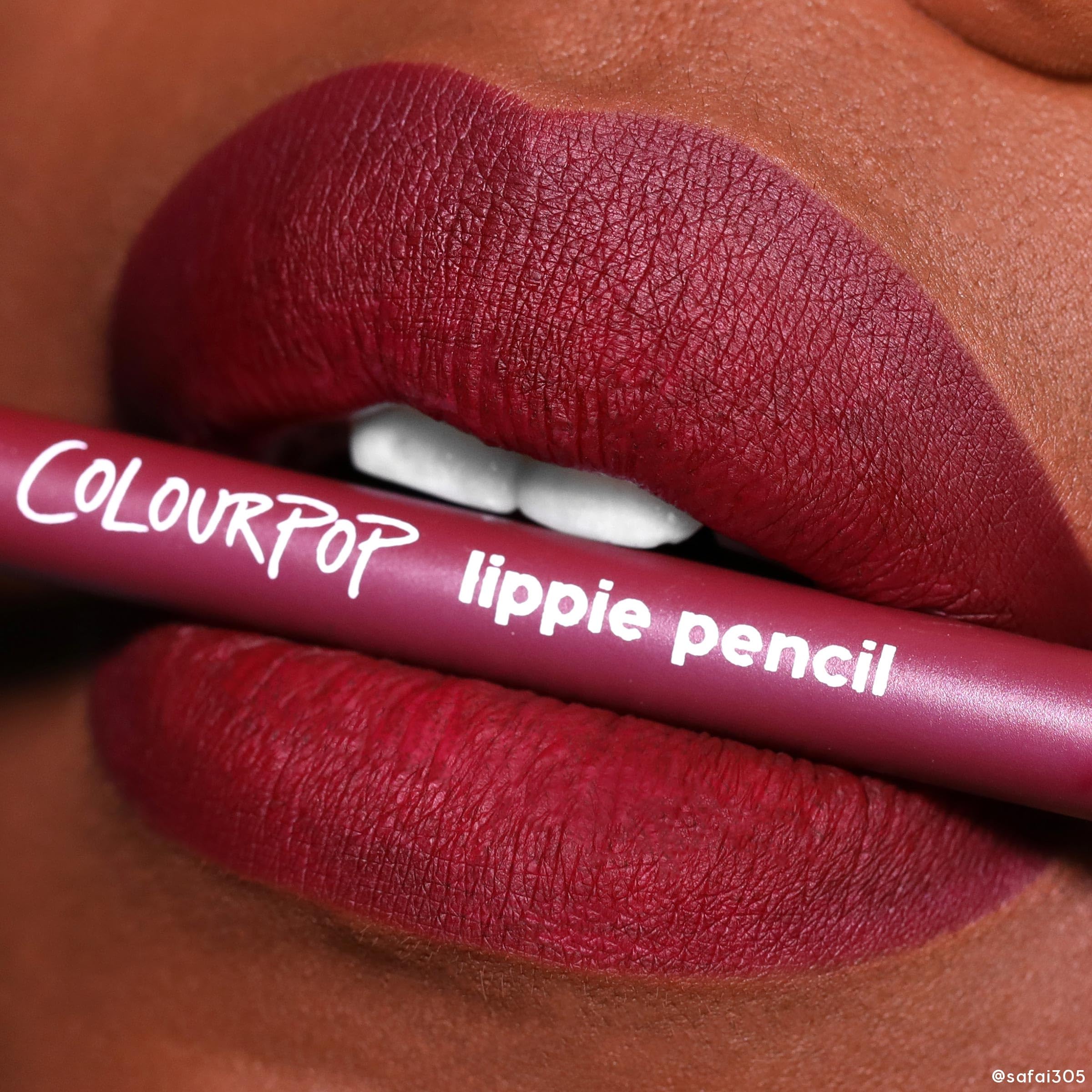 ColourPop Lippie lapiz labial de larga duracion para labios definidos.