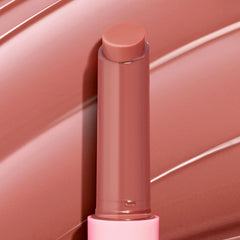 ColourPop So Juicy aplicador deslizable que hidrata suavemente.