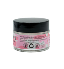 Combat Gel con fijación de larga duración para cejas más firmes y controladas.