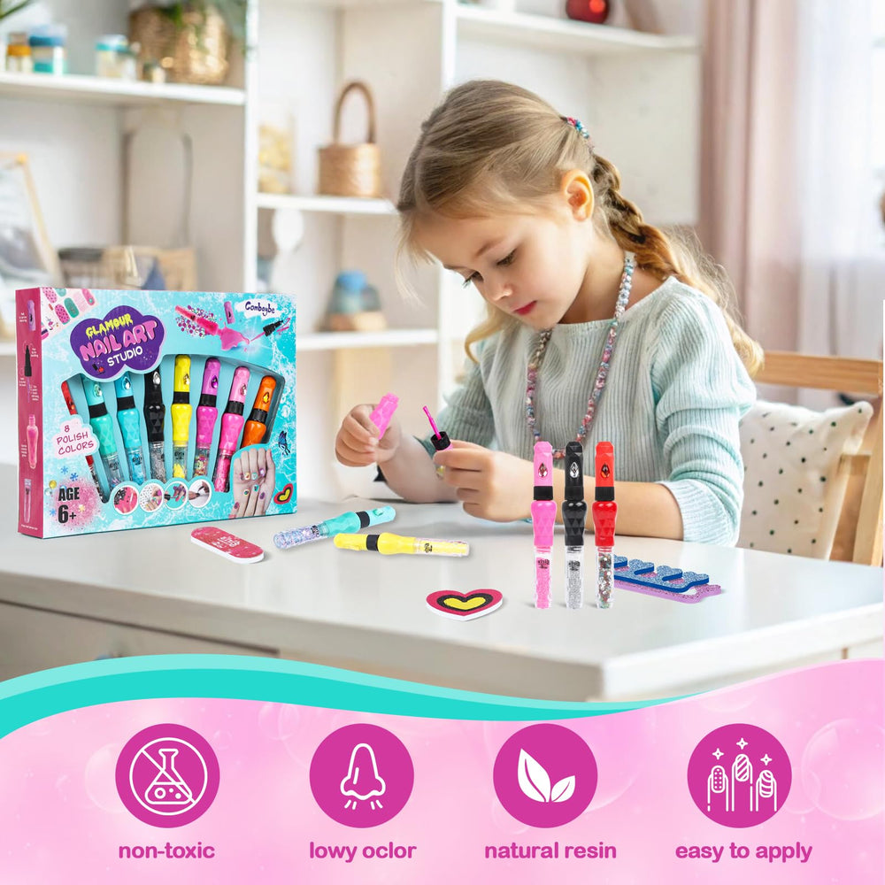Pegatinas y gemas Combaybe para personalizar uñas con motivos divertidos.