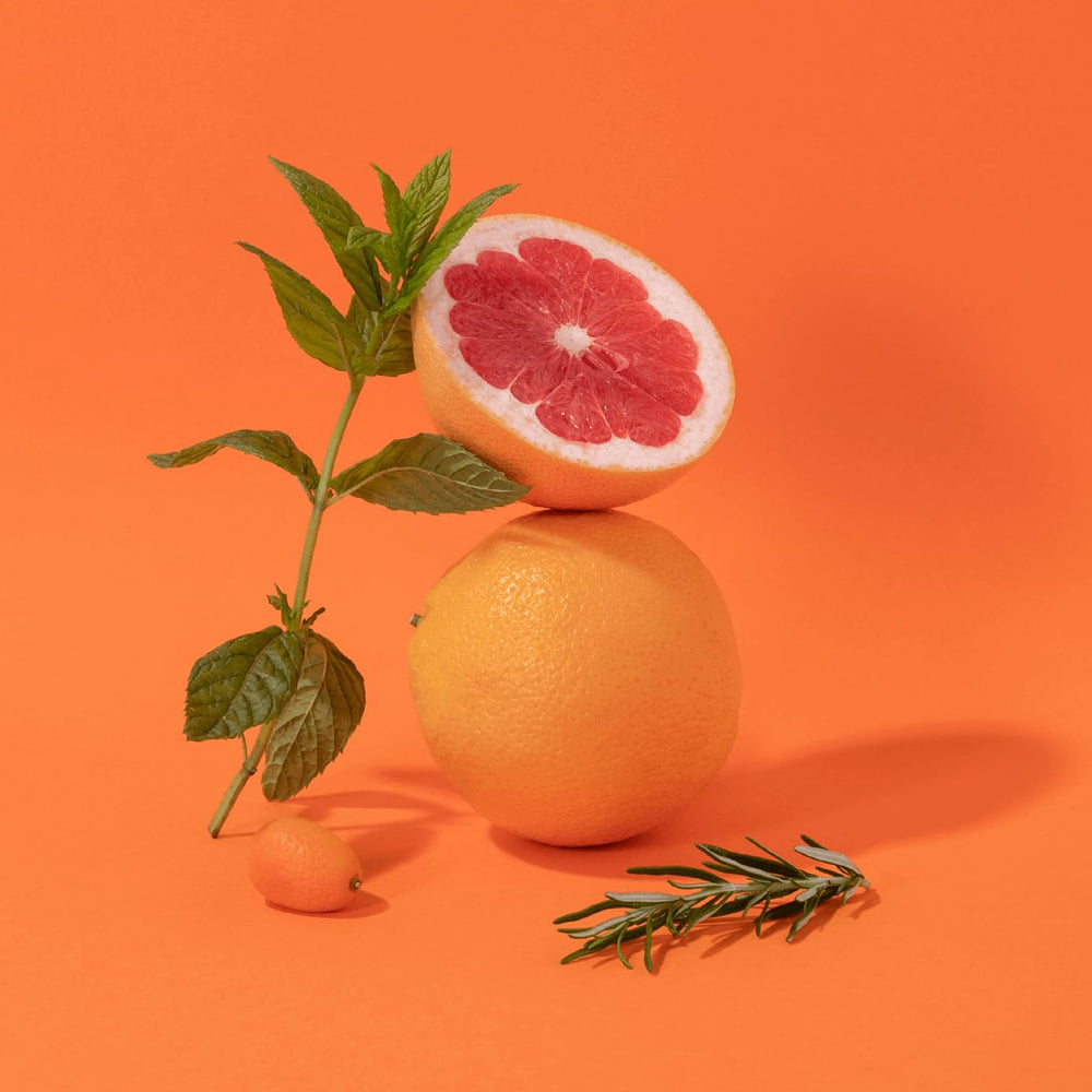 La Compagnie de Provence: aceites naturales de almendra, oliva y uva enriquecen la limpieza.