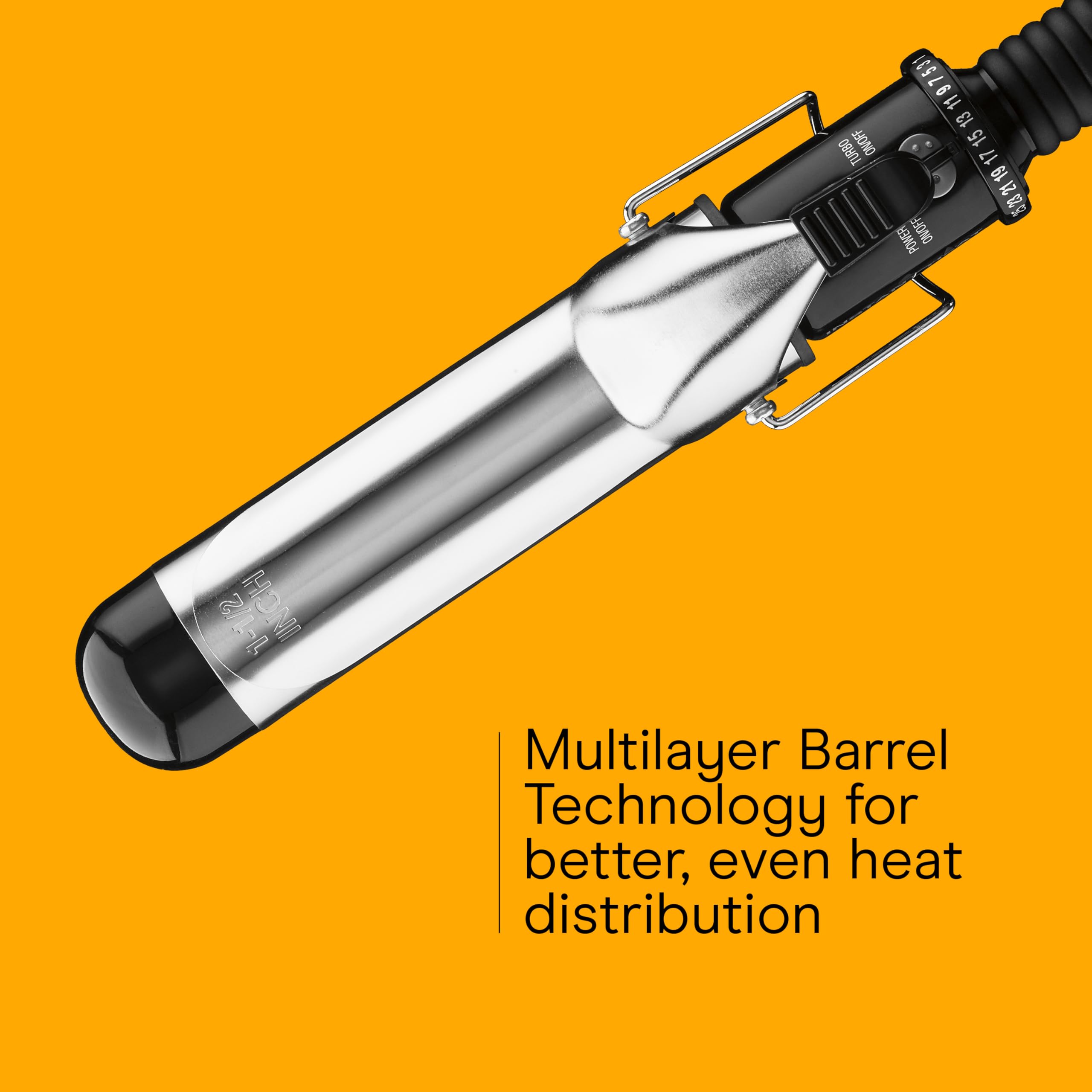 Cordón giratorio Conair evita enredos durante el peinado.