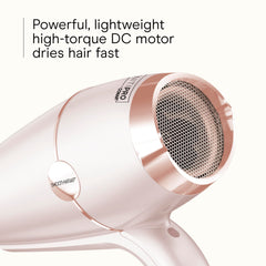 Conair Infiniti Pro SmoothWrap controles de calor y velocidad para peinados.
