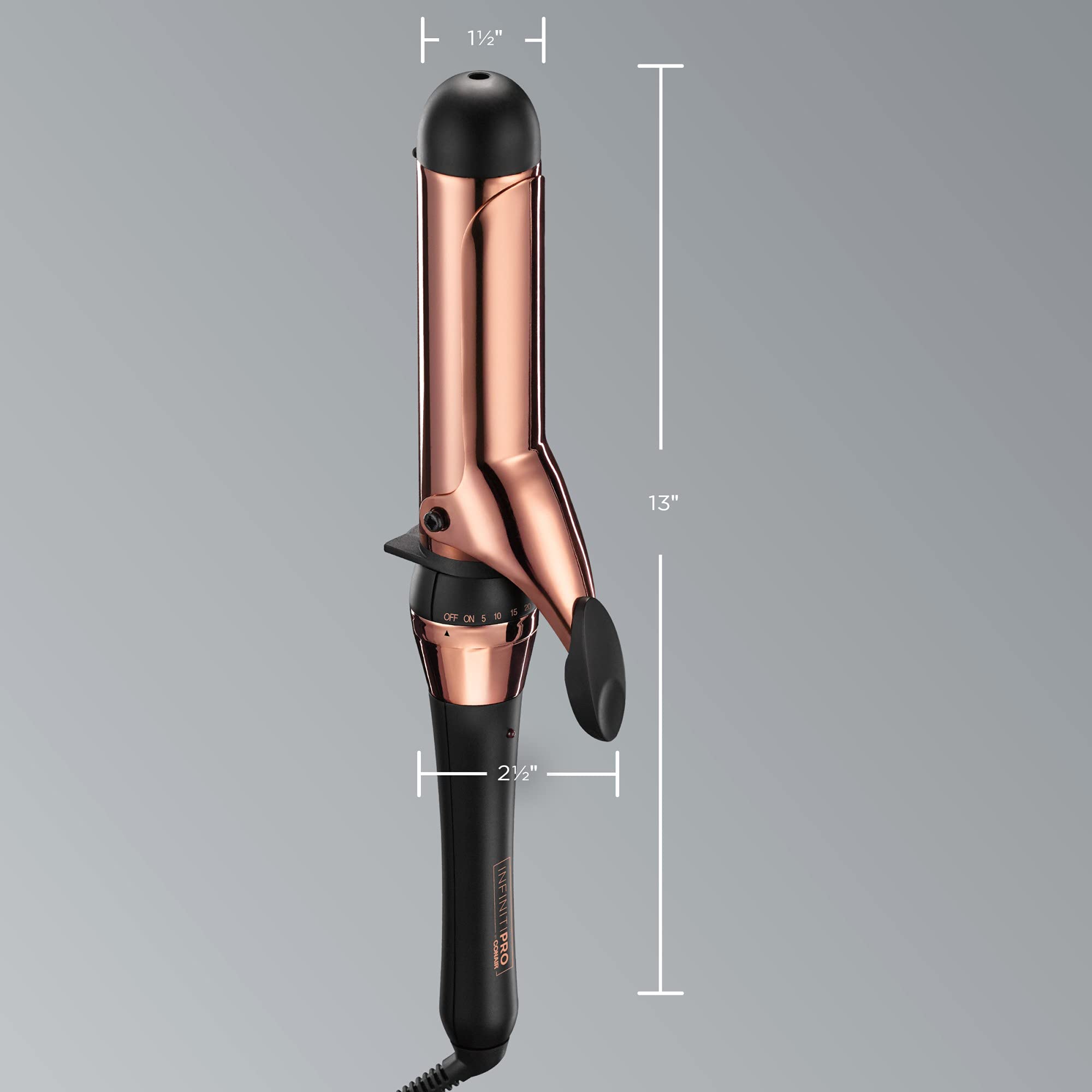 Rizador Rose Gold Titanium de Conair Infinitipro reduce frizz y aporta brillo al peinado.