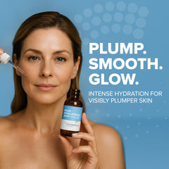 Cosmedica Skincare suero hialurónico, aplicación en rostro para absorción rápida.