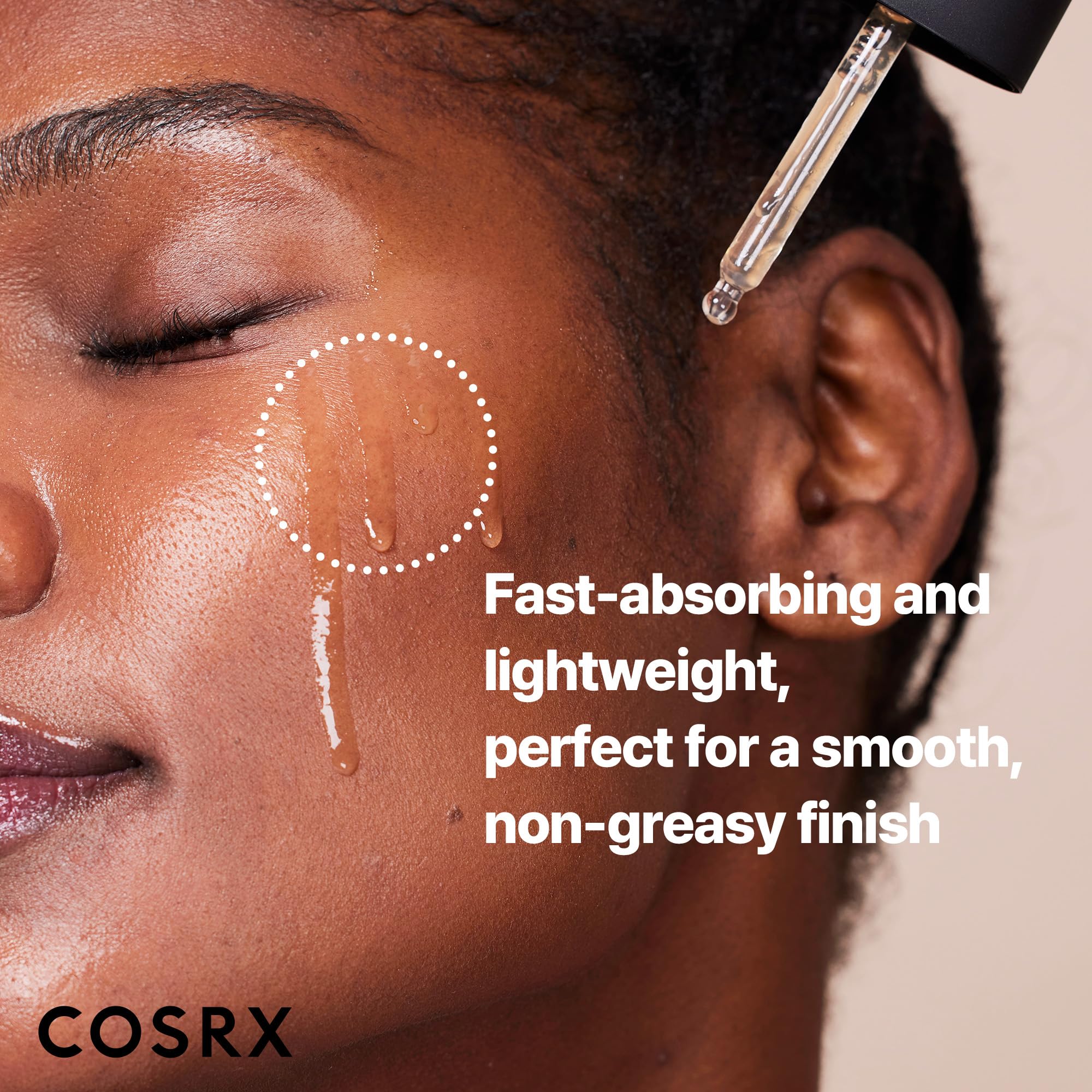 COSRX Alpha Arbutin con tranexámico combate decoloración para tono uniforme.
