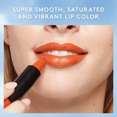 COVERGIRL Exhibitionist Peach High, nutrición para labios e hidratación durante el día.