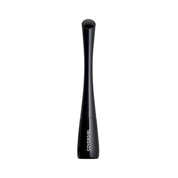 COVERGIRL Get In Line: mango contorno ergonómico para aplicación precisa.