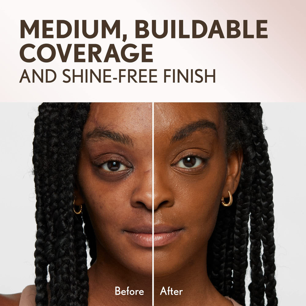 COVERGIRL Polvo compacto, cobertura-media para un aspecto natural durante el día.