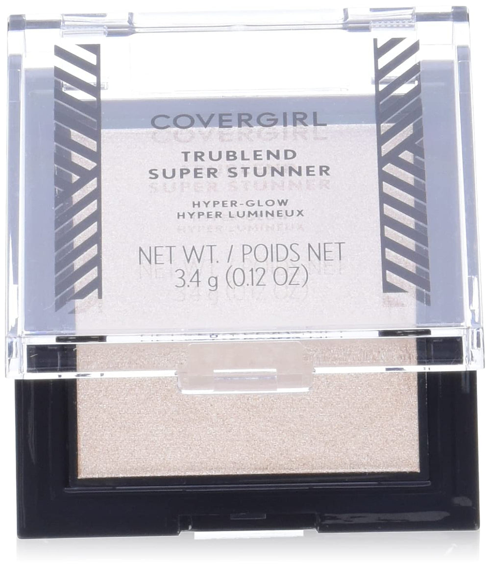 COVERGIRL TruBlend Pearl Crush aplicado con brocha para brillo notable.