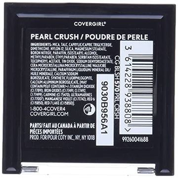 COVERGIRL TruBlend Pearl Crush aplicado con dedos para resplandor suave.