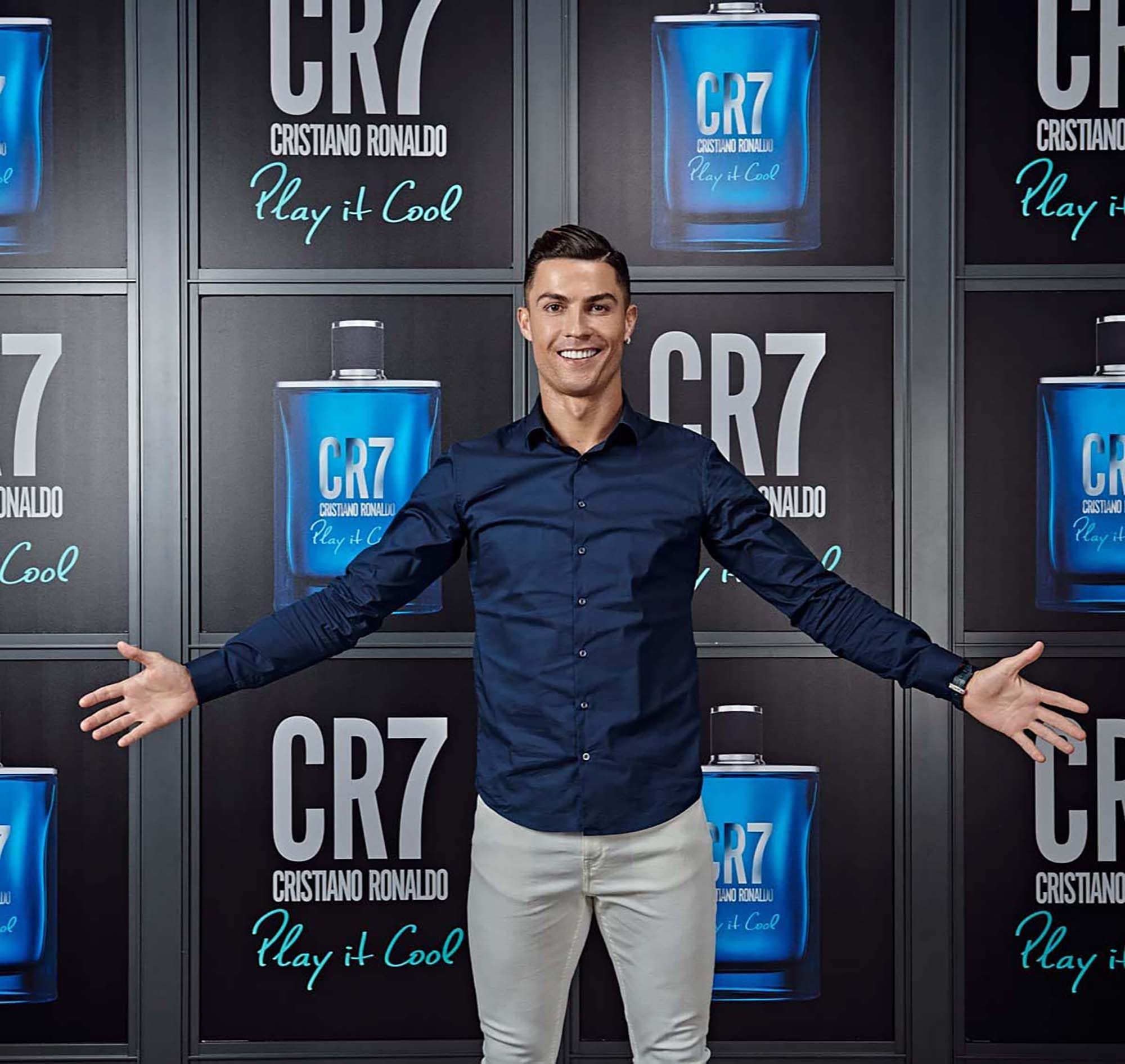 CR7 Play It Cool uso diario con aroma fresco y discreto.