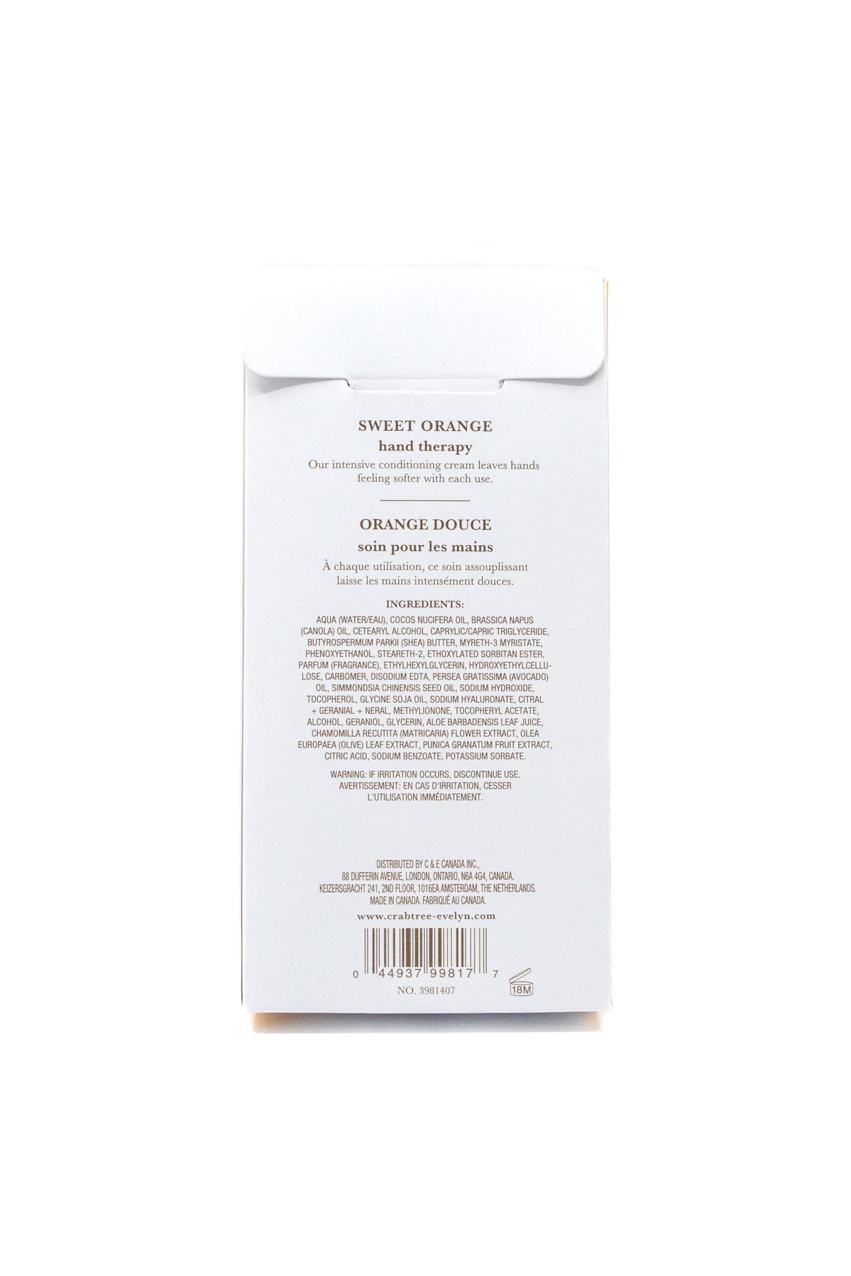 Textura cremosa de Crabtree & Evelyn Sweet Orange Hand Therapy para suavizar manos.