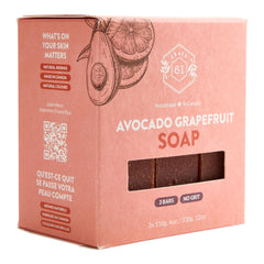 Textura cremosa del jabon Crate 61 Organics para cara y cuerpo