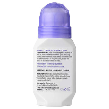 Crystal Essence desodorante mineral lavanda y té blanco: envase compacto para viajar.