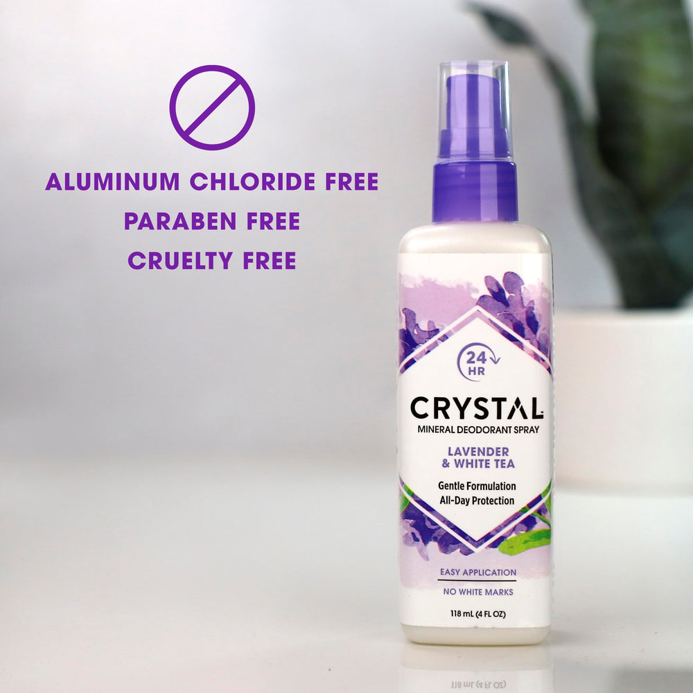 Crystal Essence desodorante mineral spray pulverización uniforme, sensación ligera en la piel.