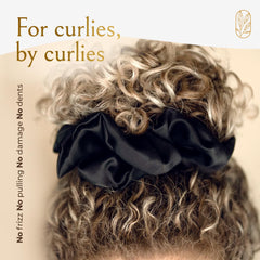 Curlfriend Collective scrunchie de seda Mulberry extragrande, cuidado del cabello