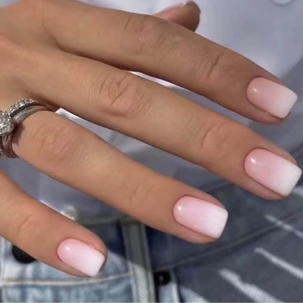 CurvLife uñas postizas cortas cuadradas beige con diseño apricot para uso diario