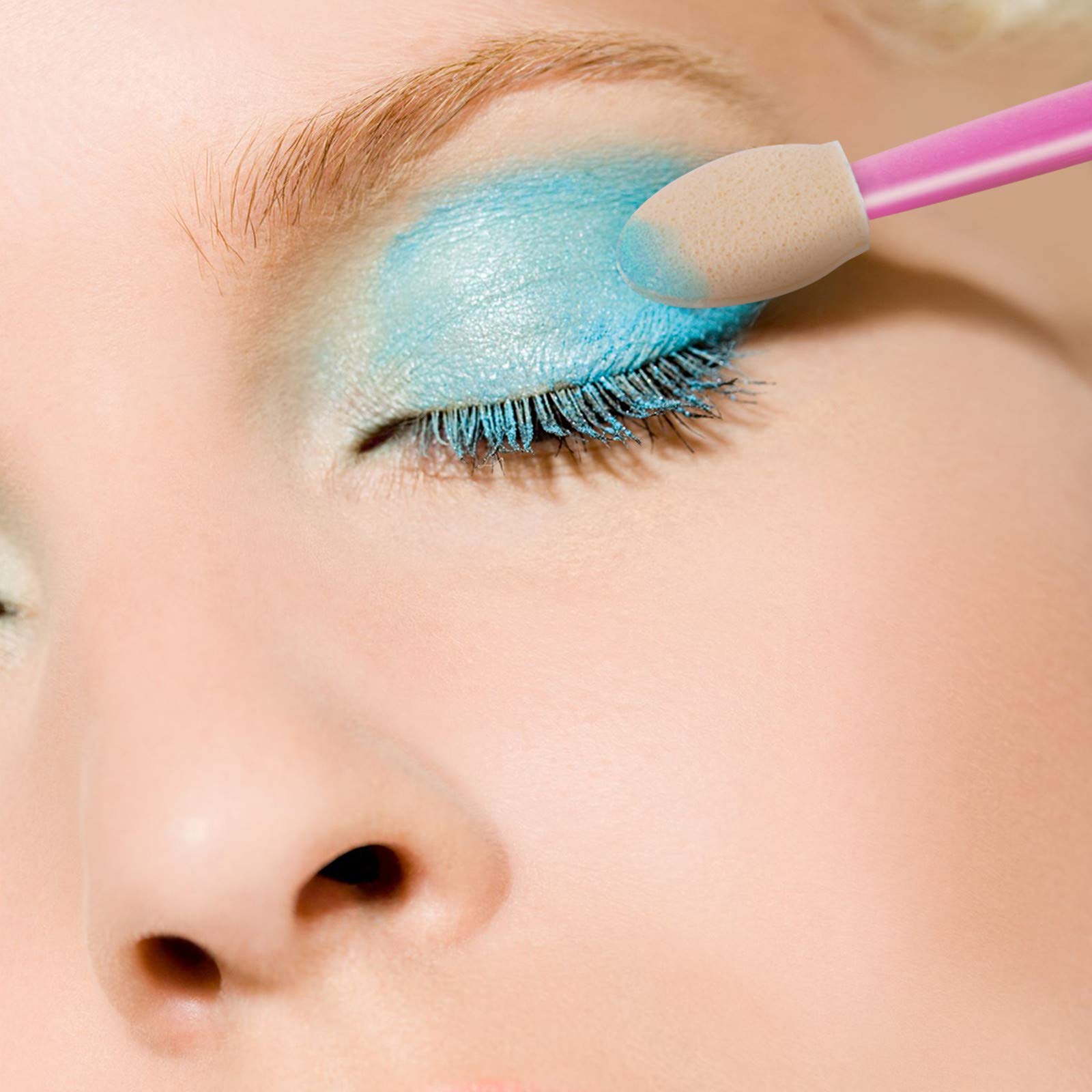Perfectos para ojos, rostro y efectos con polvo cromado en uñas.