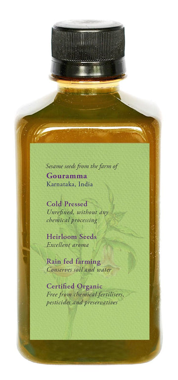 DAANA aceite de sésamo vertido: textura suave para la piel.