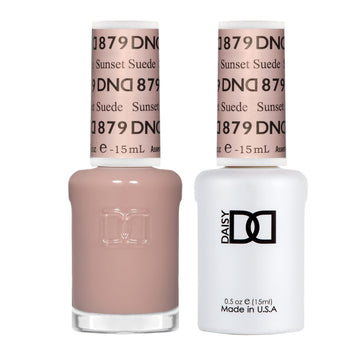 DAISY DND Sunset Suede gel esmalte, acabado translúcido para look suave y elegante.