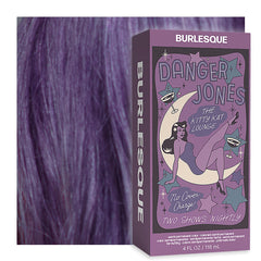 Danger Jones Burlesque Mauve en botella: color intenso y cobertura uniforme.