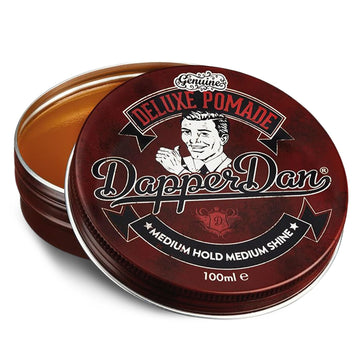 Dapper Dan Deluxe Pomade frasco con acabado elegante y control medio