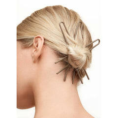 Day Rate Beauty Petite Power Pin 14k gold finish for a polished everyday look