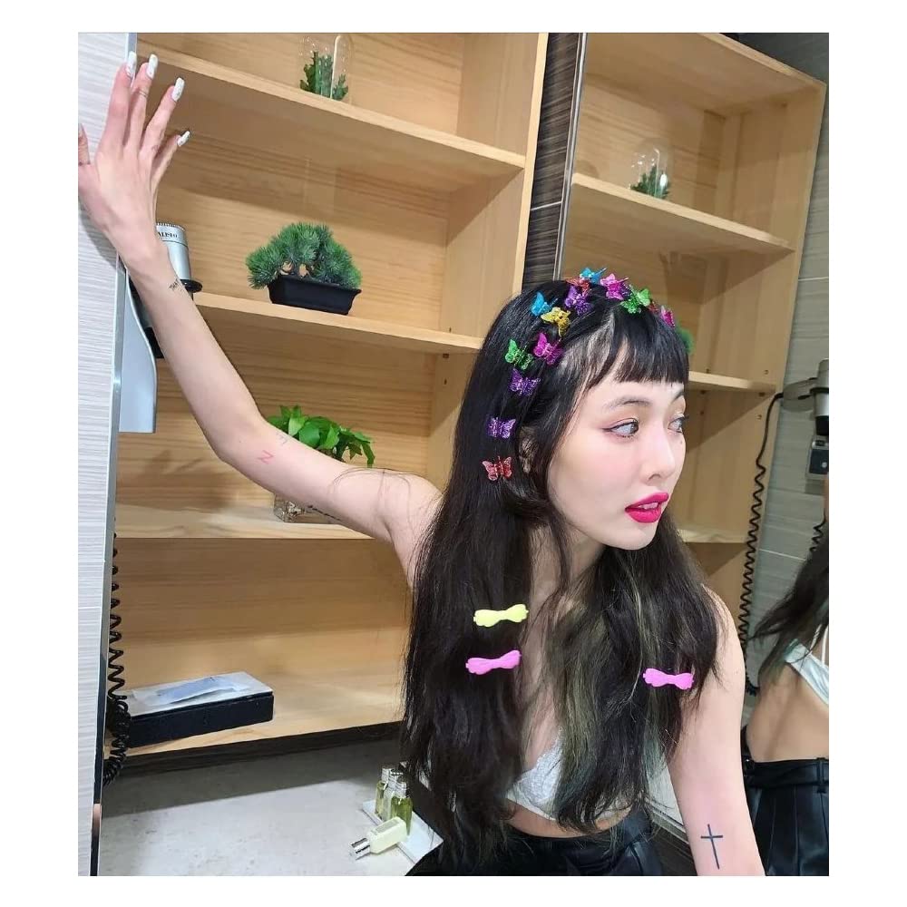 Estilo 90s con pinzas DEEINN, añade nostalgia a cualquier peinado.