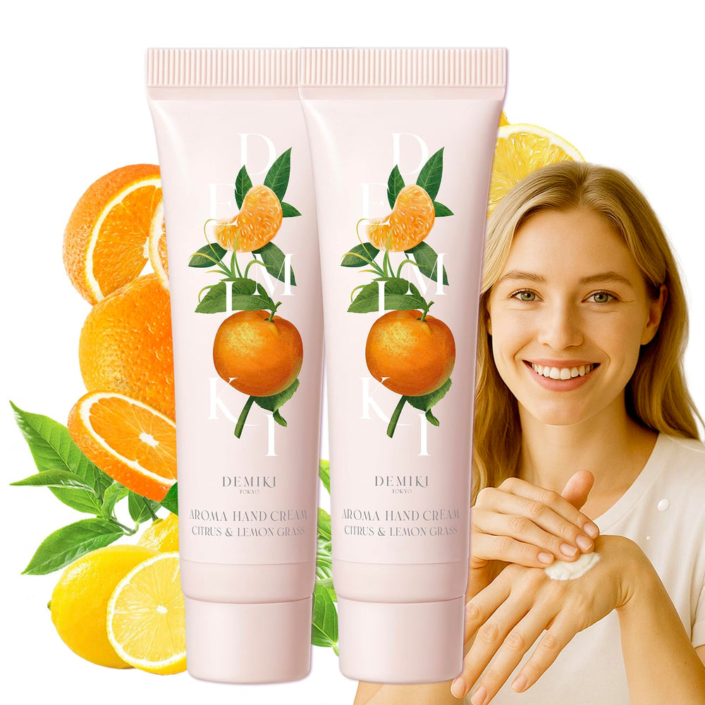 DEMIKI crema manos karité coco, envase mini para viaje y cuidado inmediato.