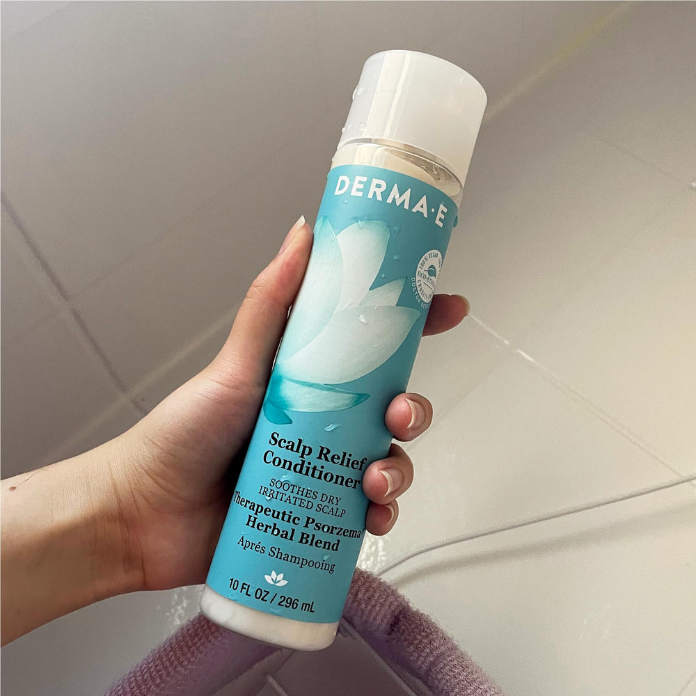 Derma E Sin sulfatos y sin parabenos para cabello suave.