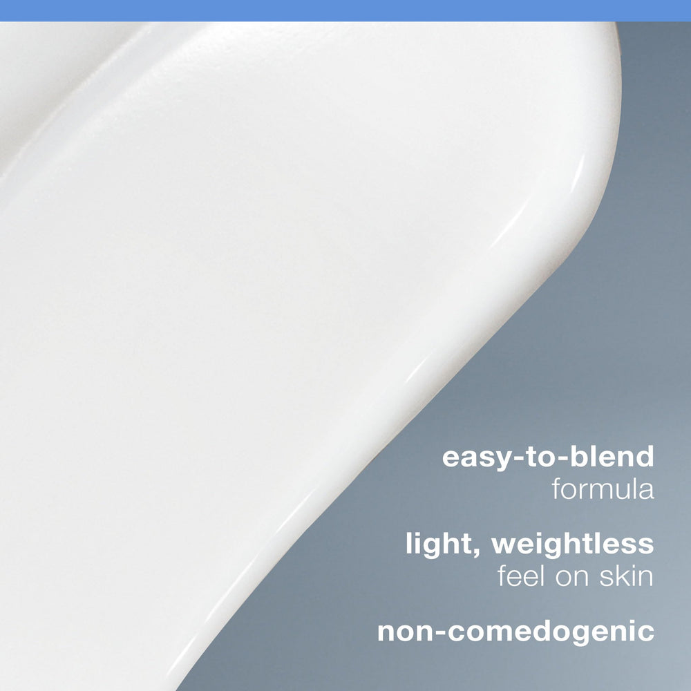 Dermalogica Active Moist con textura seda para aplicación suave.