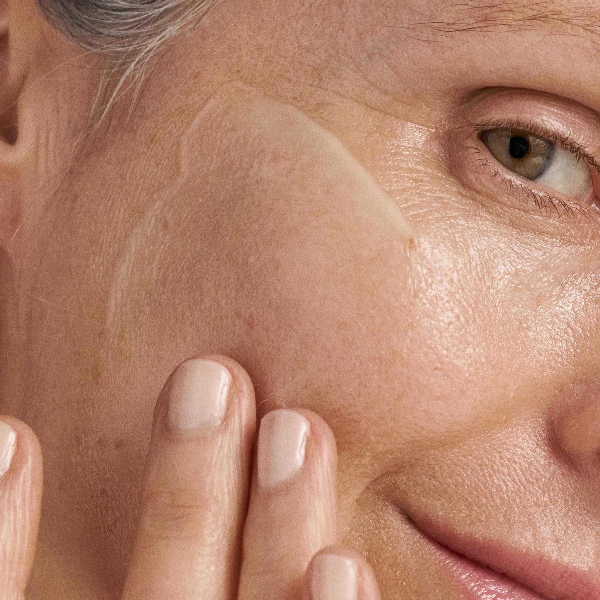 Squalane en Dermalogica Biolumin-C Gel, piel suave y flexible