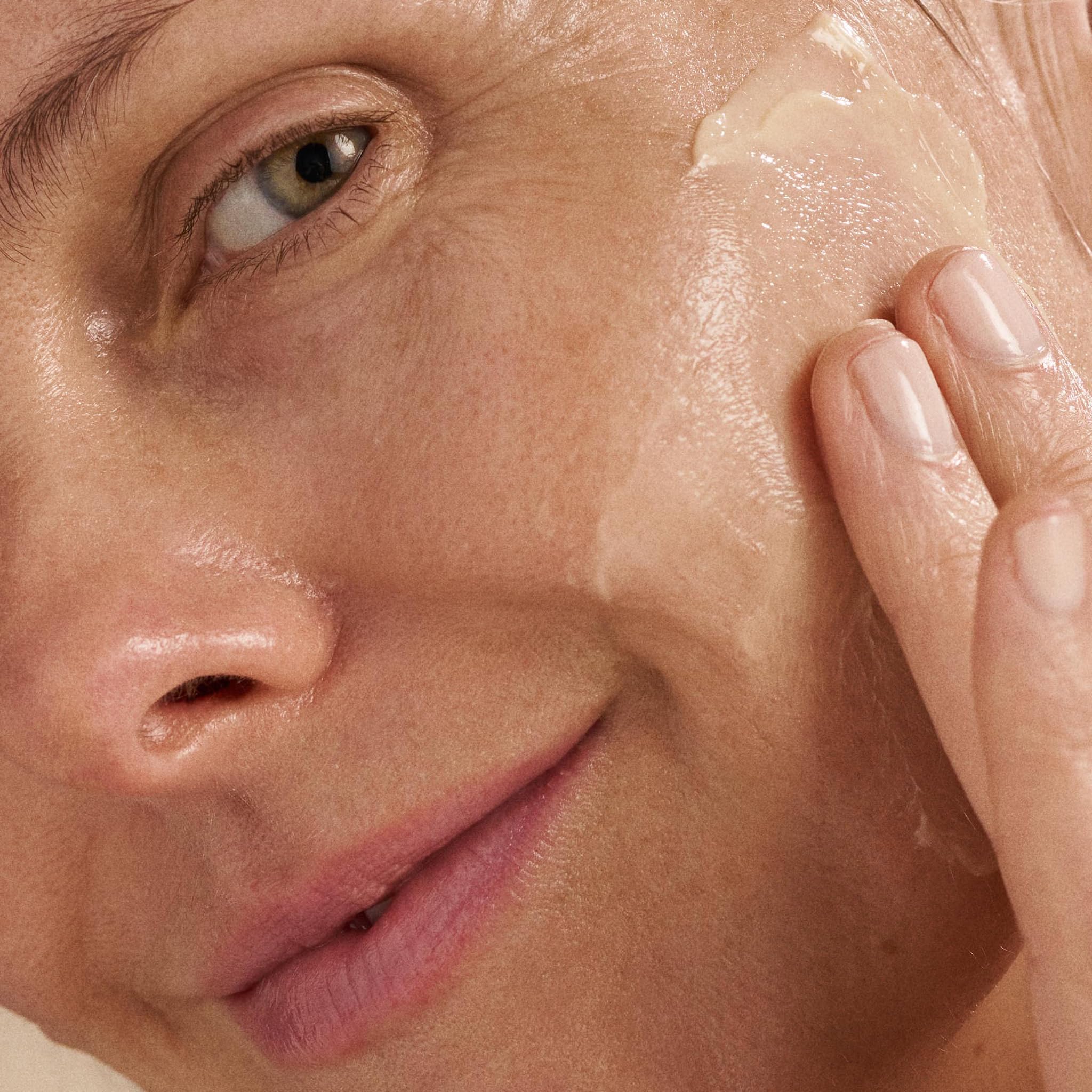 Dermalogica MultiVitamin Power Recovery Cream – panthenol en vedette, apaisement et réhydratation.