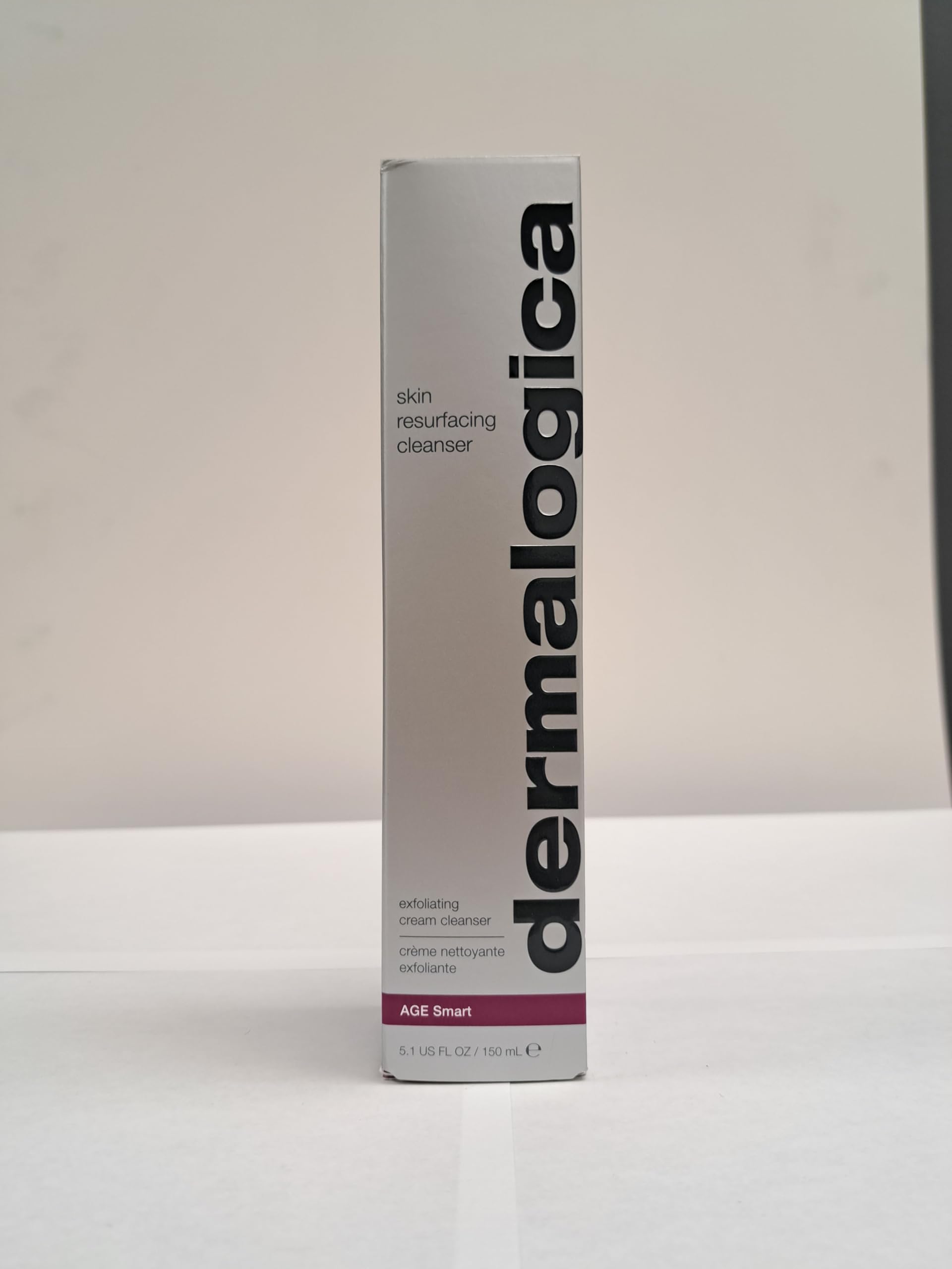 Dermalogica Skin Resurfacing Cleanser, dosis diaria, ayuda a una rutina limpia.