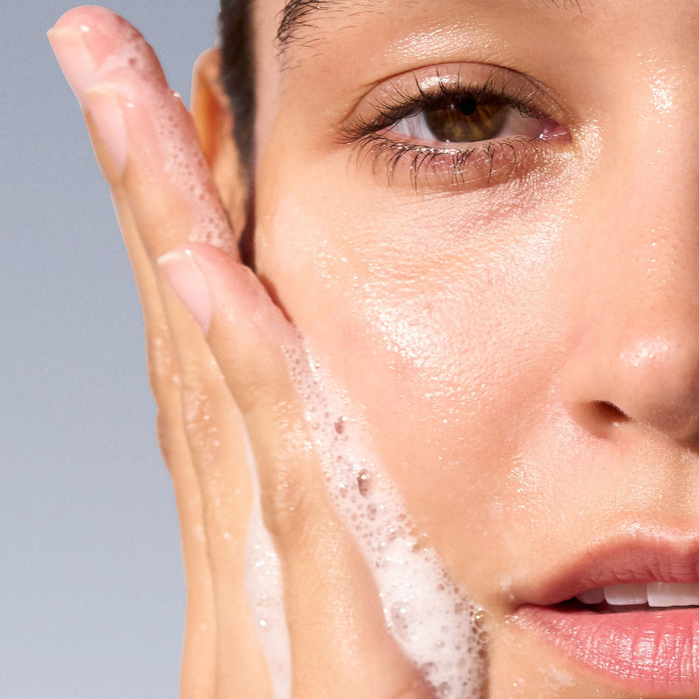 Dermalogica Special Cleansing Gel menta y lavanda para sensación refrescante.