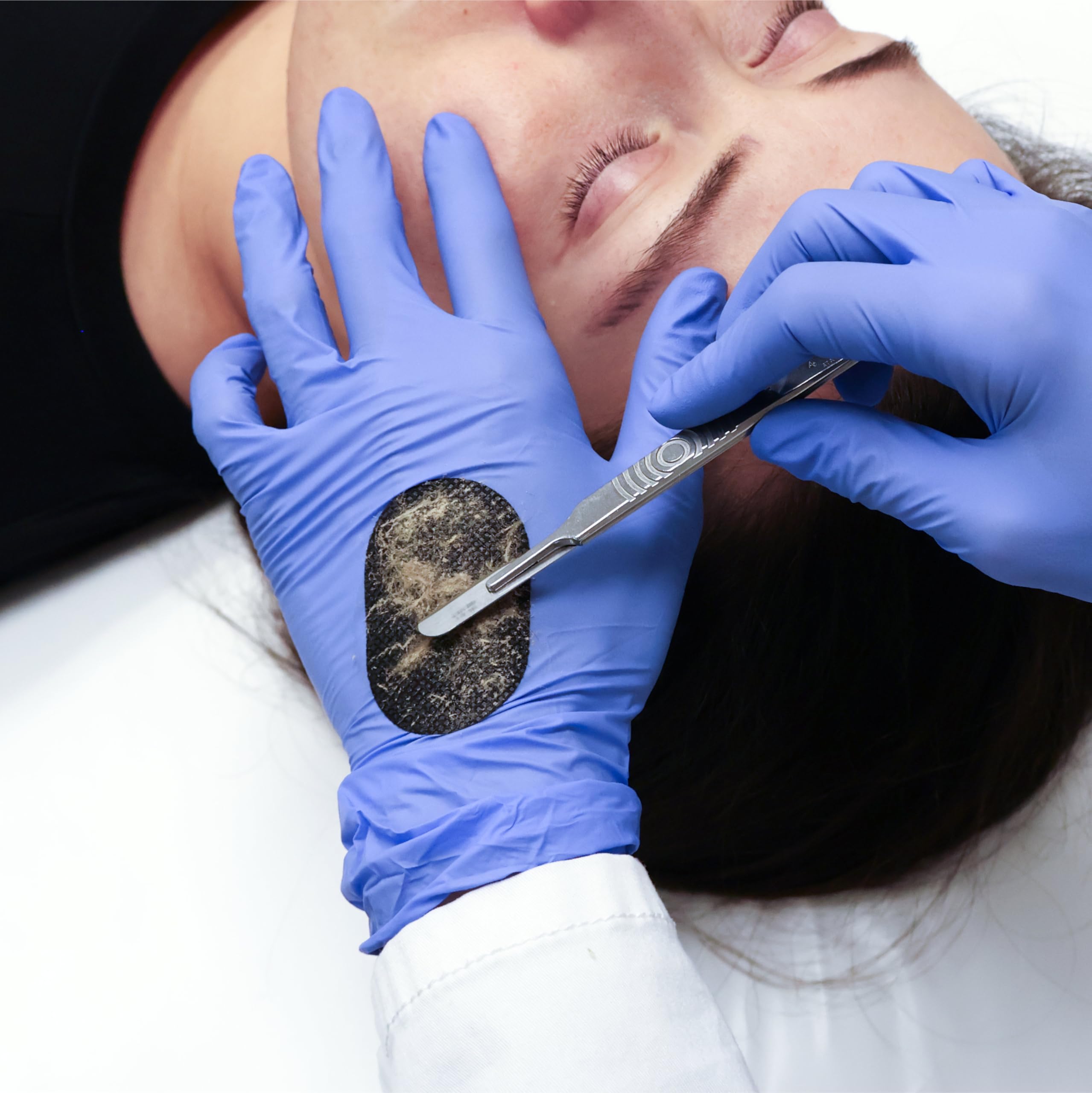 DermaPad: borde de la cuchilla limpio para resultados consistentes.