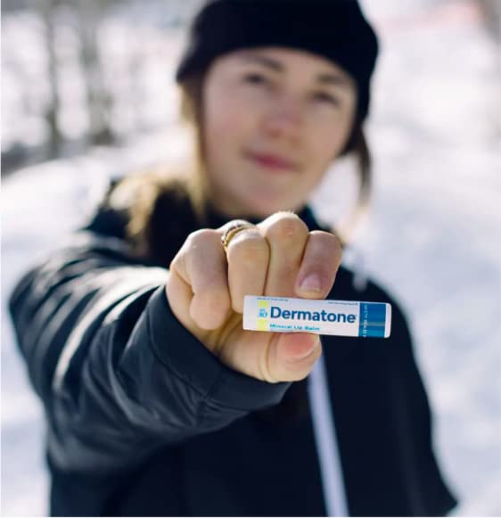 Dermatone protección labial arrecifes SPF30 para salidas diarias.