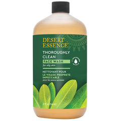 Textura cremosa del Desert Essence Tea Tree limpiador facial para piel sensible